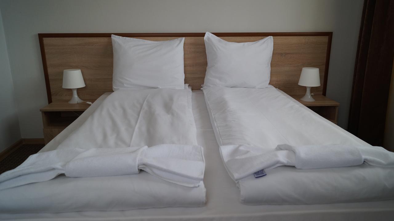 Maribel Spa Hotel Koprilova ภายนอก รูปภาพ